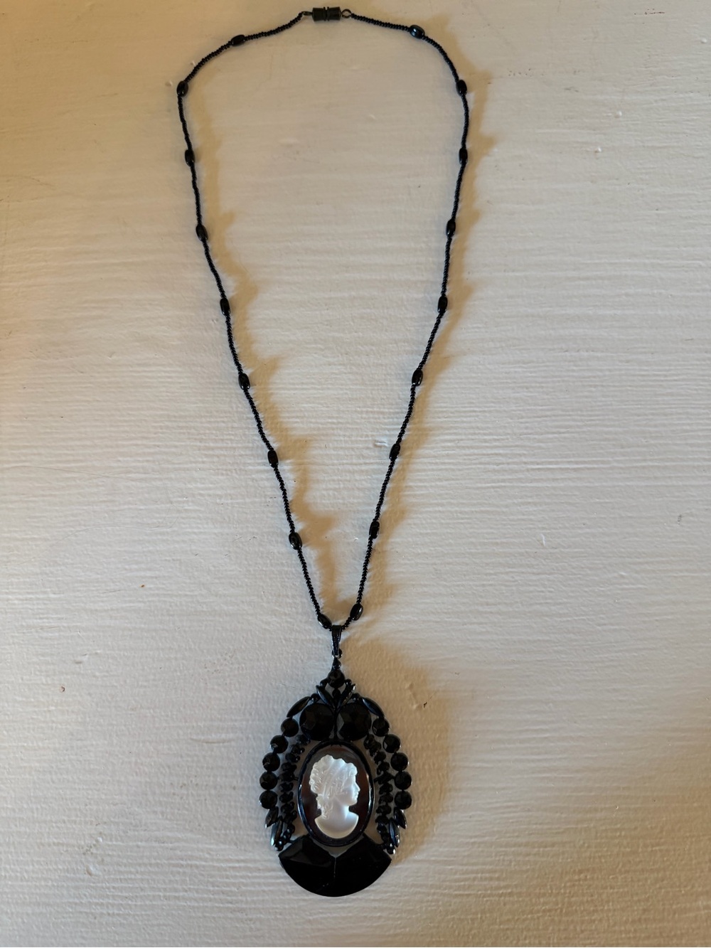 Black and White Cameo Pendant Necklace